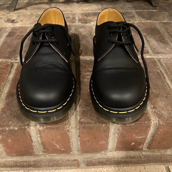 Dr. Martens Black Oxfords 1461
